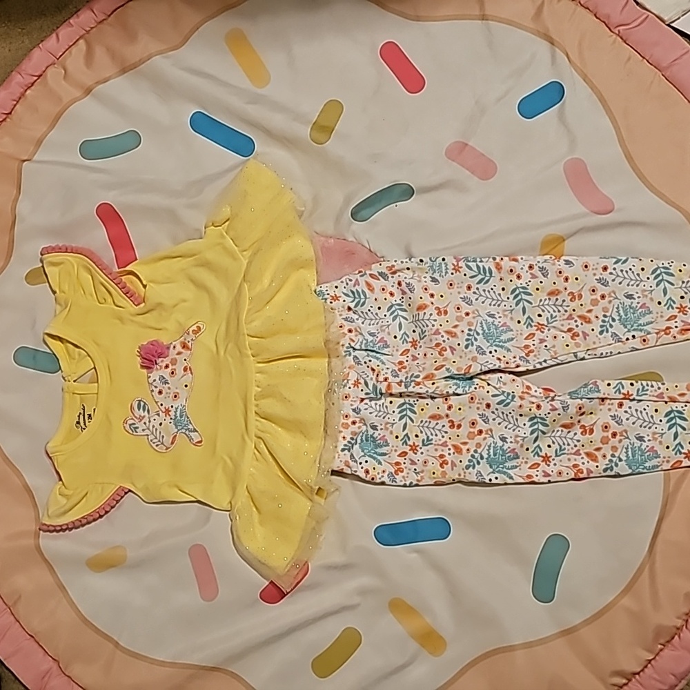 12m Baby Essentials floral bunny 2 piece set with shirt and pants